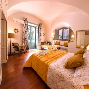 Crociferi Palace Apartment